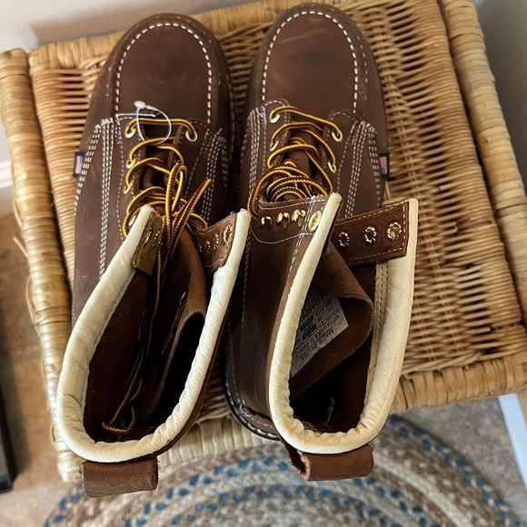 Thorogood American Heritage 8” Toe Safety Work Boots Size 10 EE NWT READ